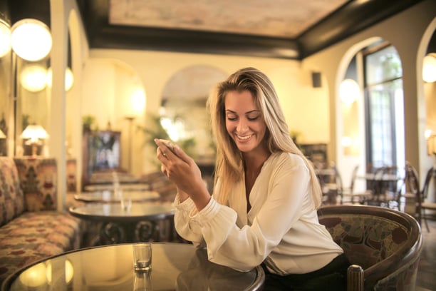 How to Win With SMS Marketing for Hotels and Hospitality
